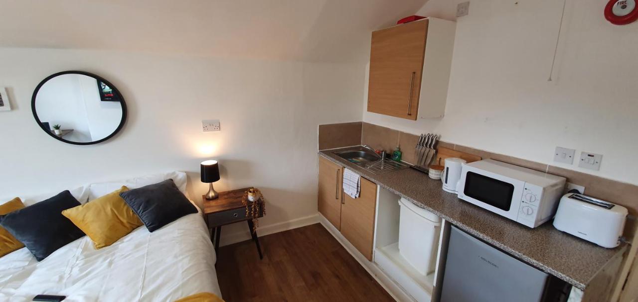 Fast Broadband, Budget Stay, Free Netflix. Cardiff Exterior photo